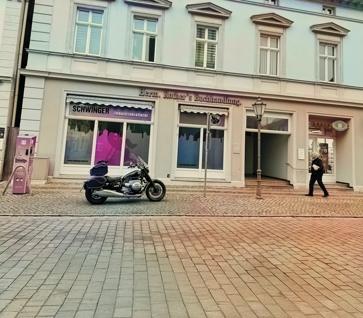 11.03.25 #SchwingerIndustriekletterer #PMRR18FE #Tulipstreetview #TTT #Tulipstagram - Serie