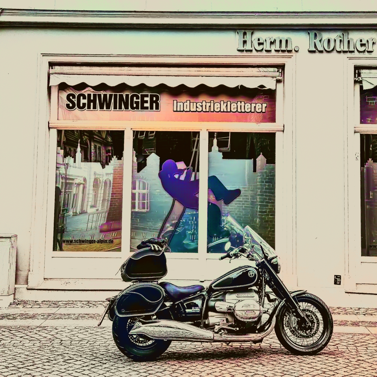 11.03.25 #SchwingerIndustriekletterer #PMRR18FE #Tulipstreetview #TTT #Tulipstagram - Serie