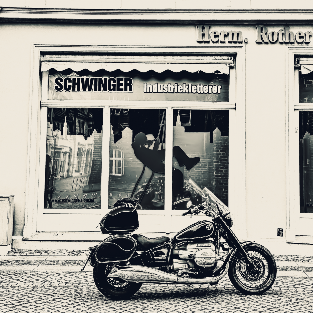 11.03.25 #SchwingerIndustriekletterer #PMRR18FE #Tulipstreetview #TTT #Tulipstagram - Serie